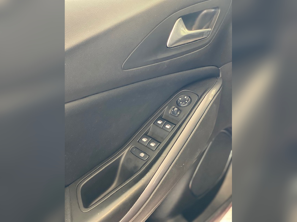 Opel Grandland X Selective foto 8