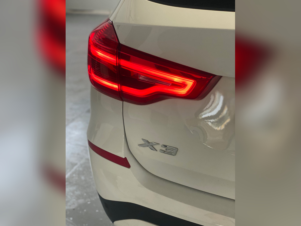 BMW Serie X3 sDrive18d foto 5