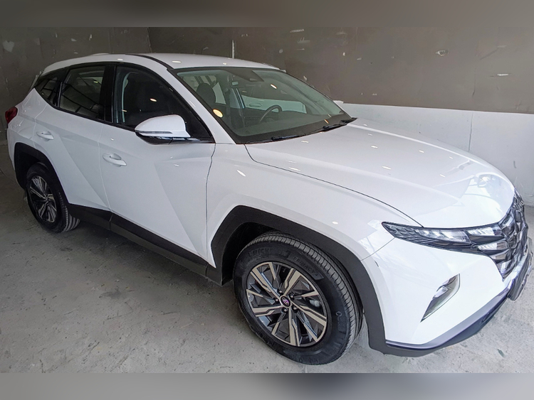 Hyundai Tucson Klass 2WD foto miniatura