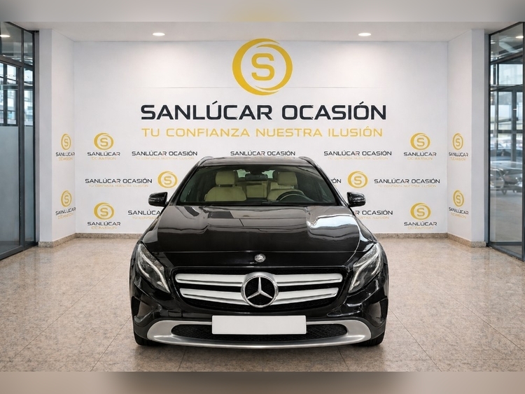 Mercedes-Benz Clase GLA GLA 220 CDI / d (156.903) foto miniatura